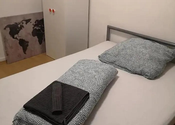 Séjour chez l'habitant Privatroom Small 5 Min From Railstation *